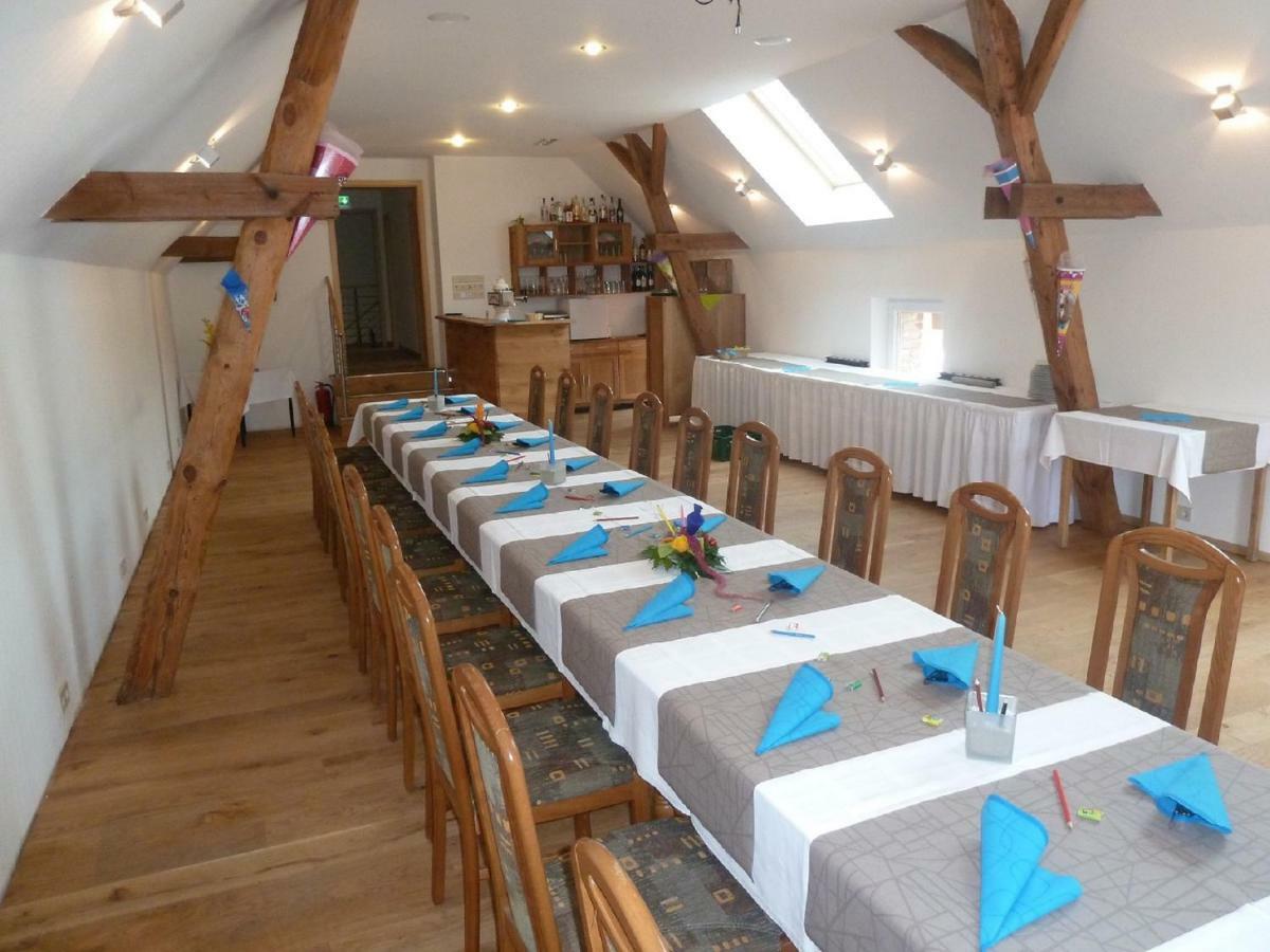 Landgasthof Deinert Genthin Esterno foto